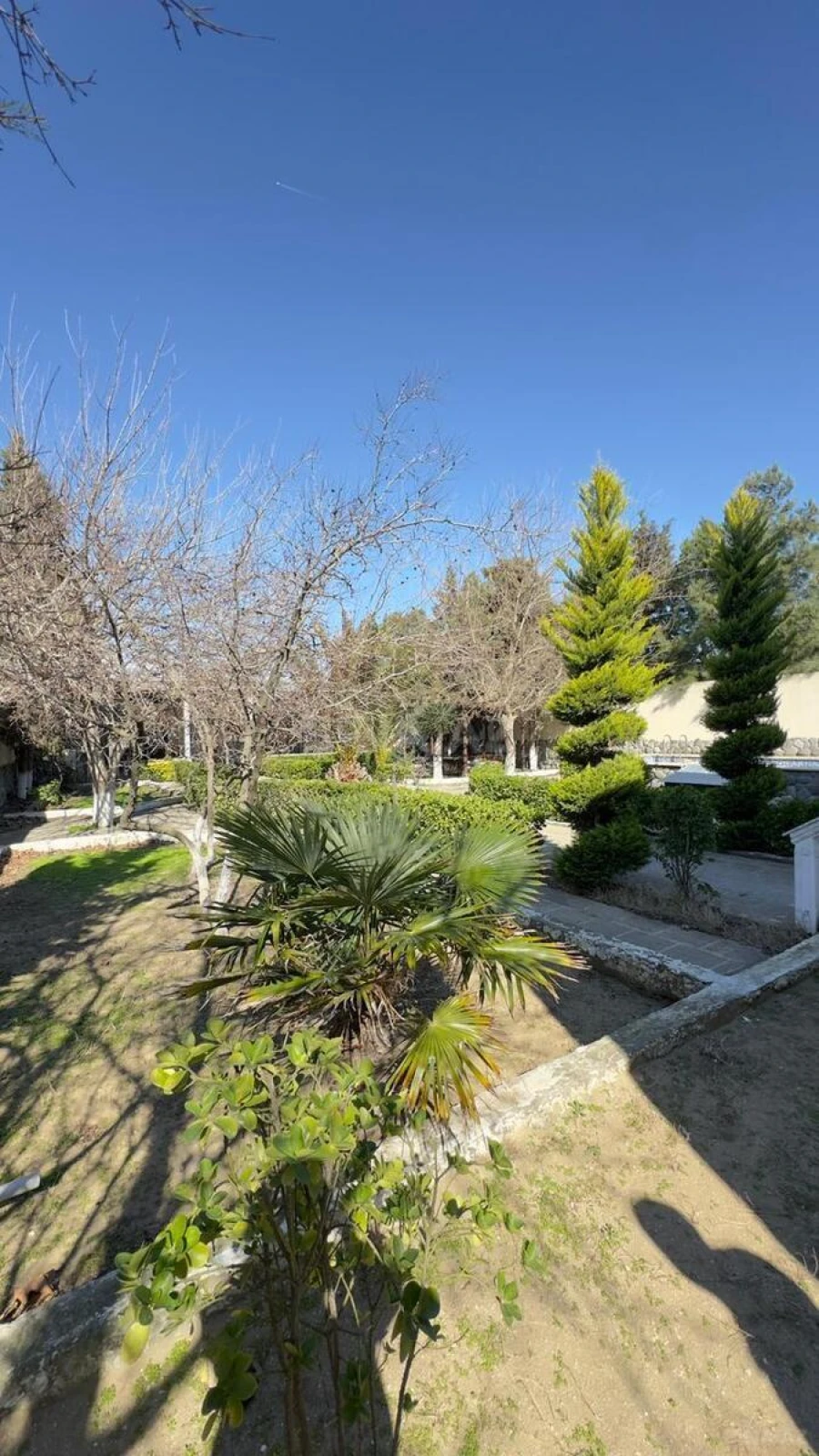 Satılır 5 otaqlı həyət evi 220 m²