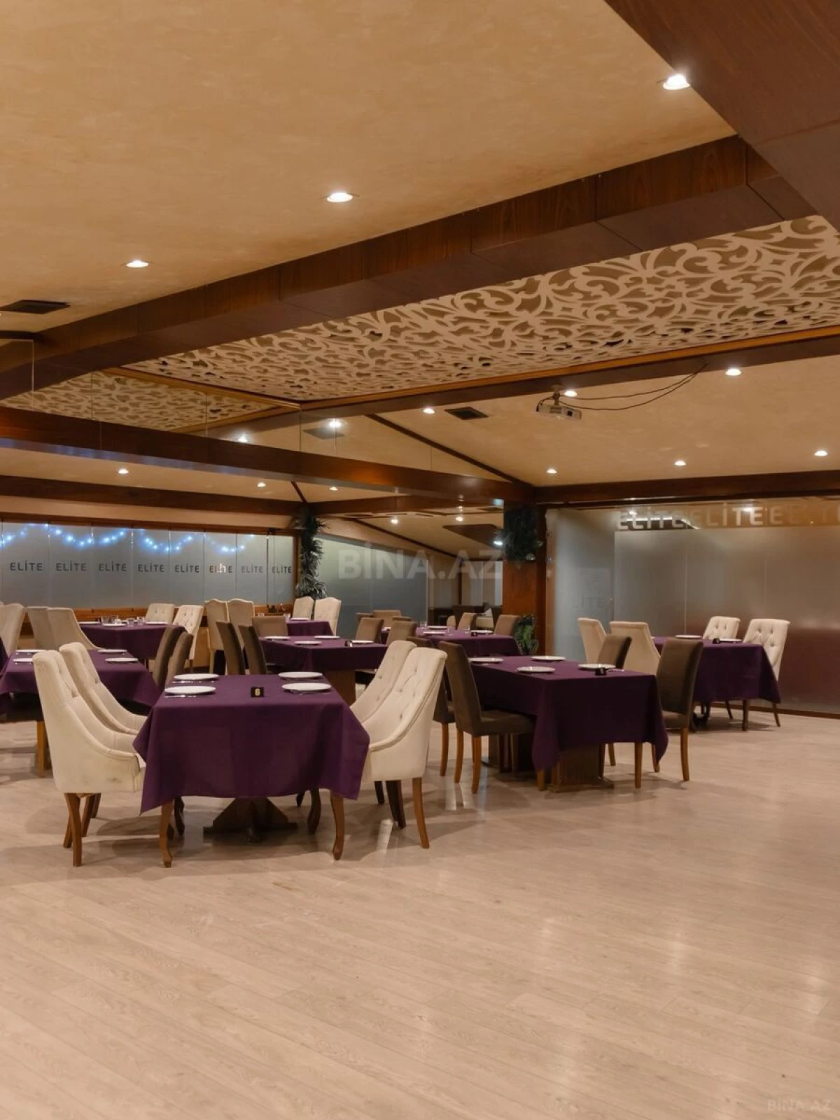 Kirayə verilir obyekt 450 m²