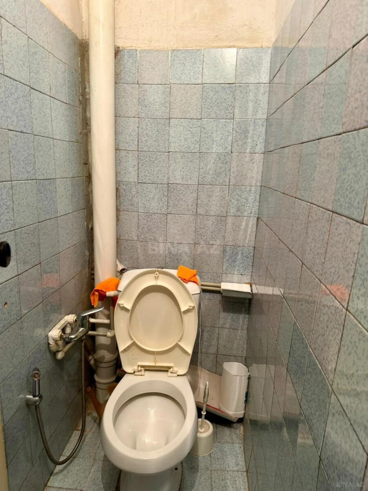 Satılır 4 otaqlı mənzil 110 m²
