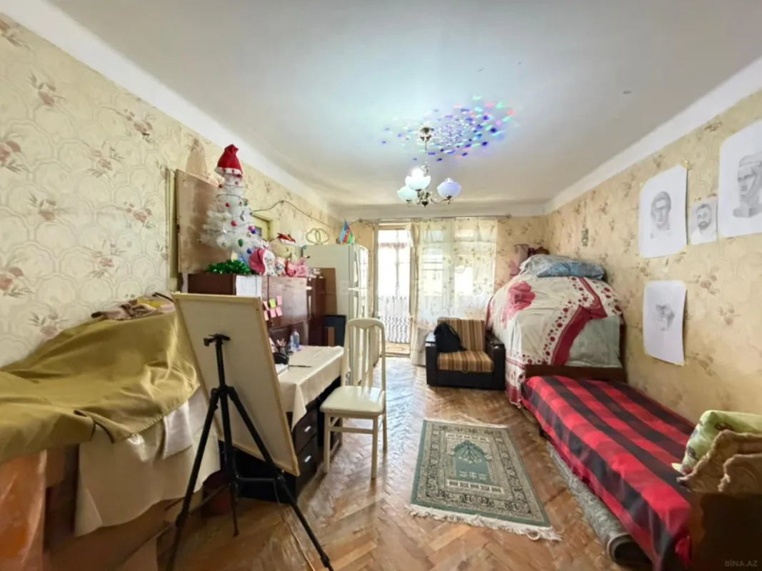 Satılır 4 otaqlı mənzil 110 m²