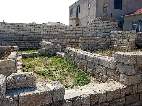 Satılır 3 otaqlı həyət evi 105 m²