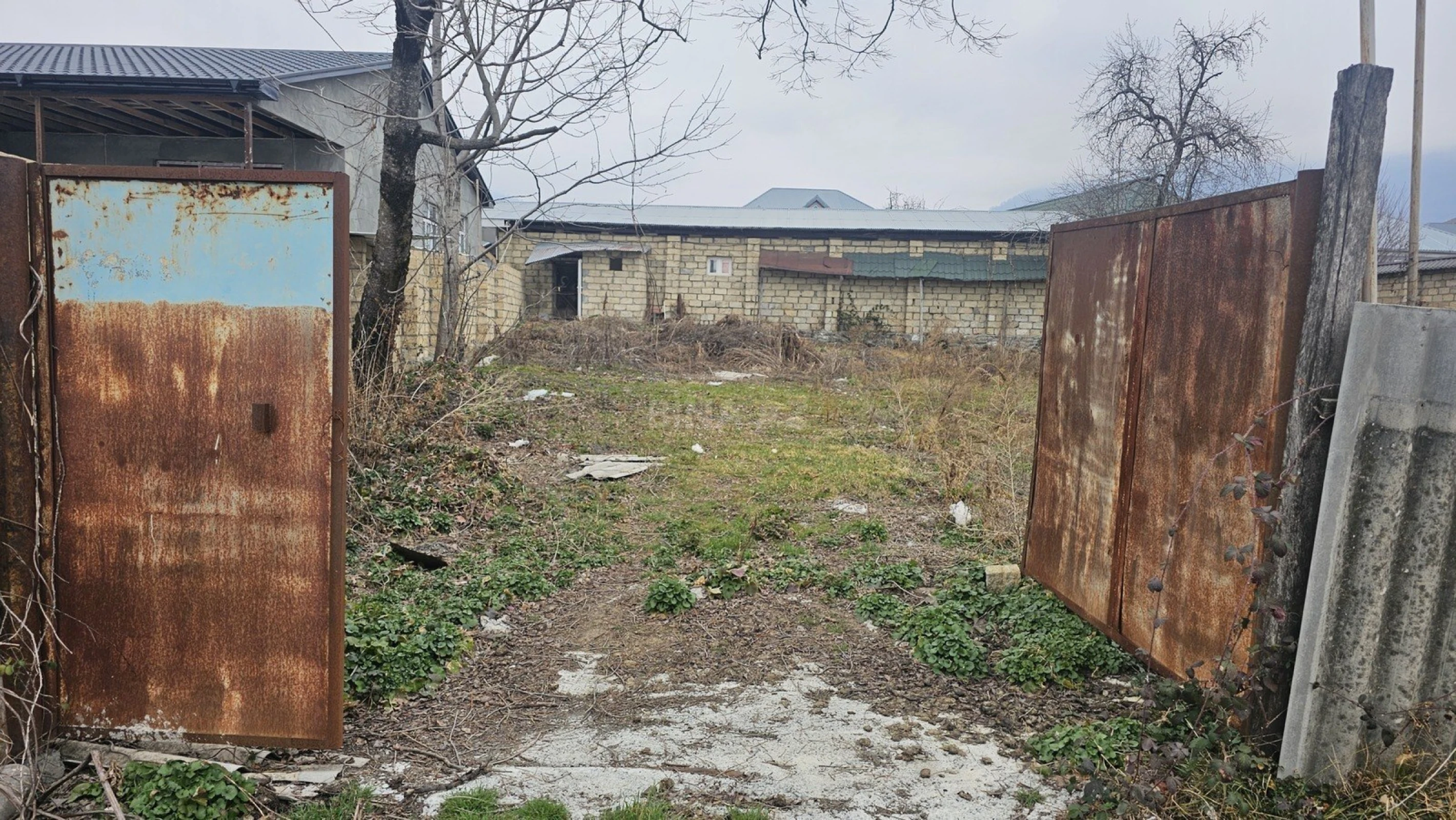 Satılır torpaq sahəsi 6 m²