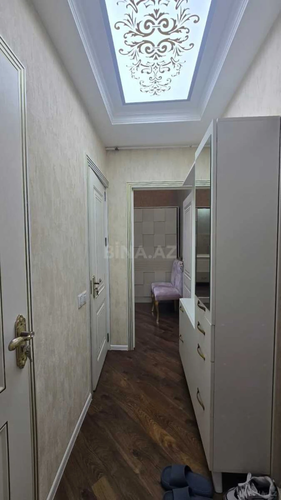 Satılır 2 otaqlı mənzil 58 m²