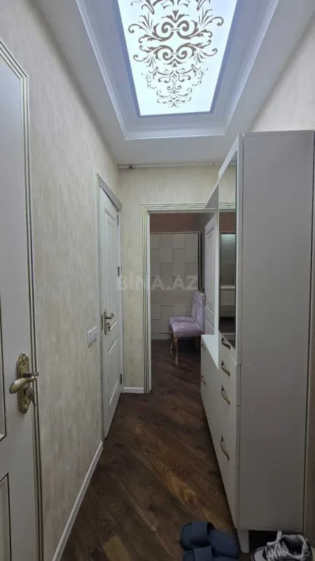 Satılır 2 otaqlı mənzil 58 m²