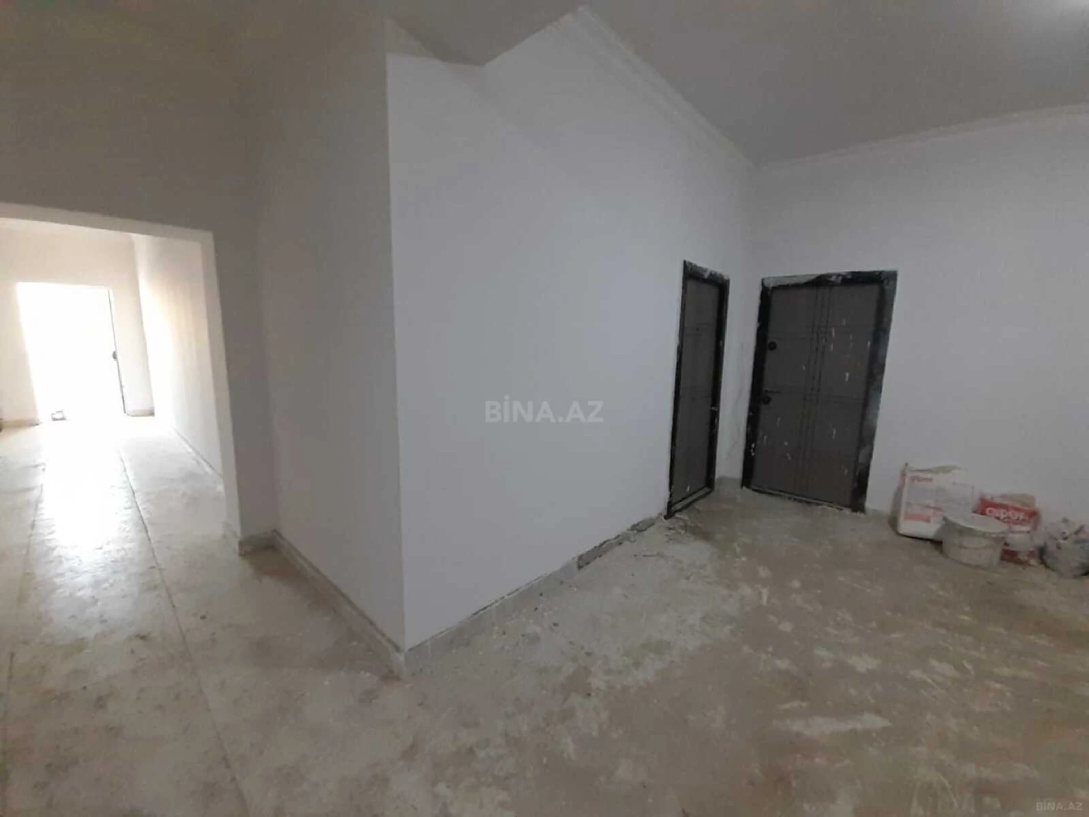 Satılır 3 otaqlı mənzil 110 m²