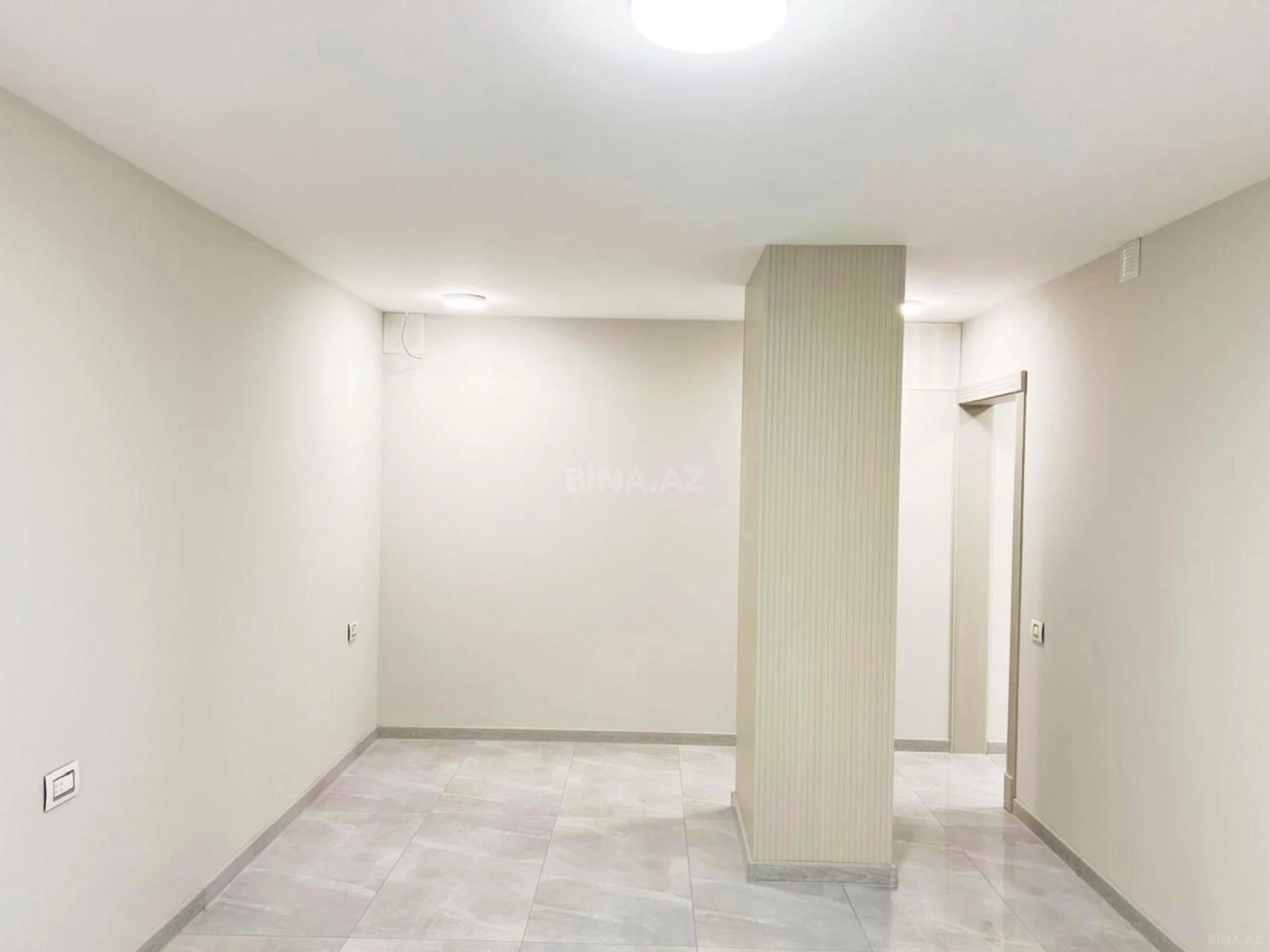 Kirayə verilir 4 otaqlı ofis 102 m²