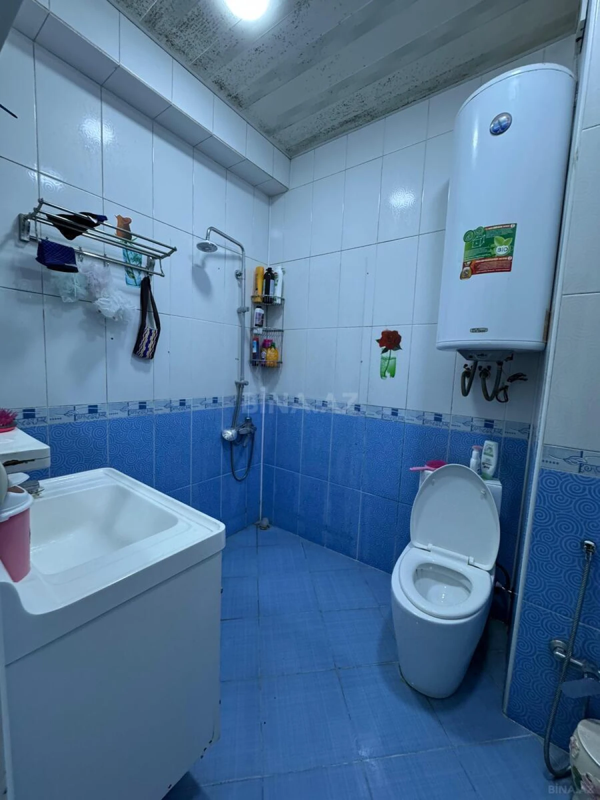 Satılır 3 otaqlı mənzil 165 m²