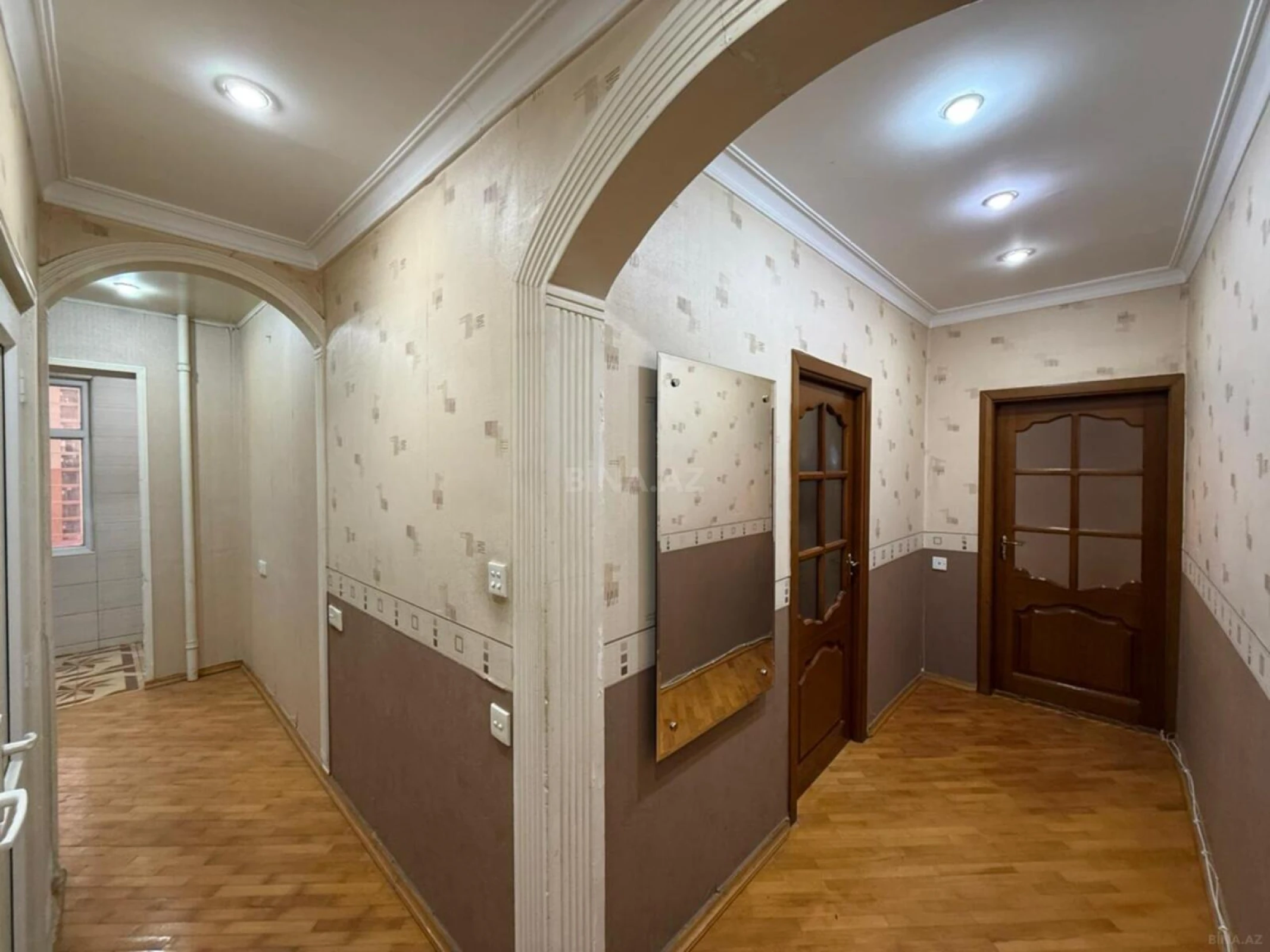 Satılır 2 otaqlı mənzil 55 m²
