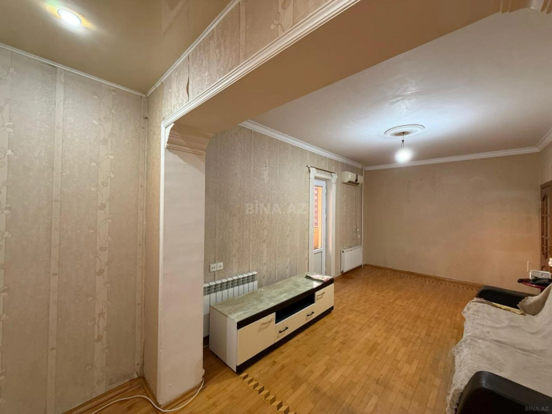 Satılır 2 otaqlı mənzil 55 m²