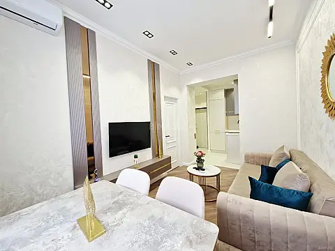 Satılır 2 otaqlı mənzil 40 m²