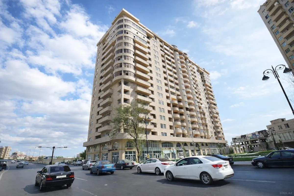 Satılır 2 otaqlı mənzil 65 m²