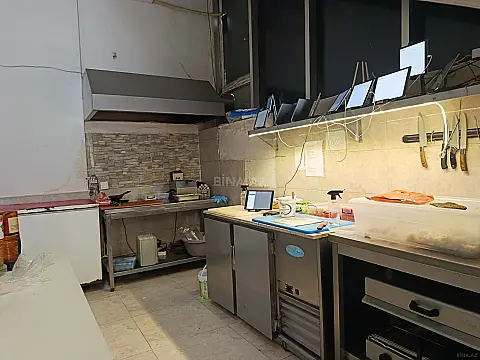 Satılır obyekt 32 m²