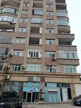 Satılır obyekt 32 m² — Bakı, Nizami 32.00 m²