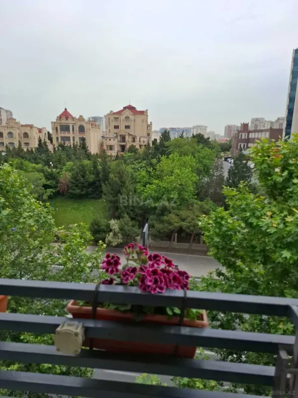Satılır 2 otaqlı mənzil 55 m²