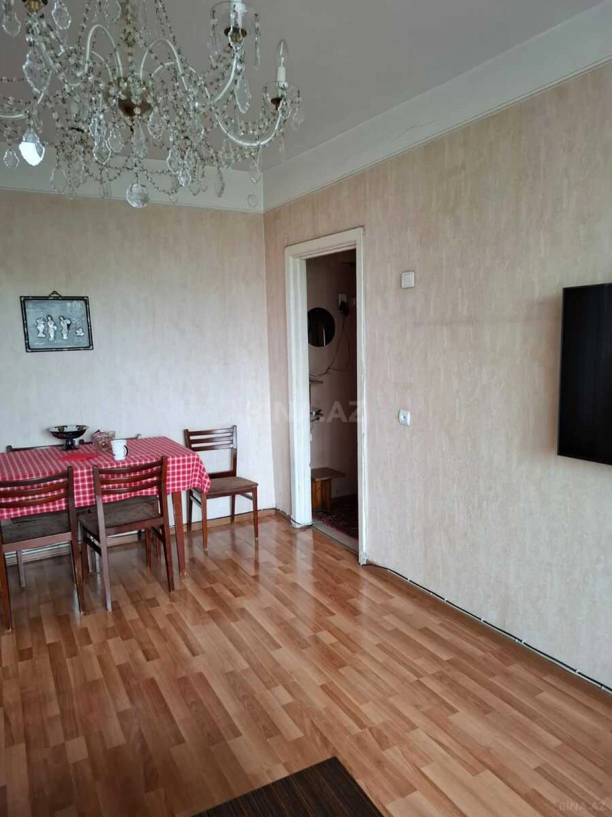Satılır 2 otaqlı mənzil 55 m²