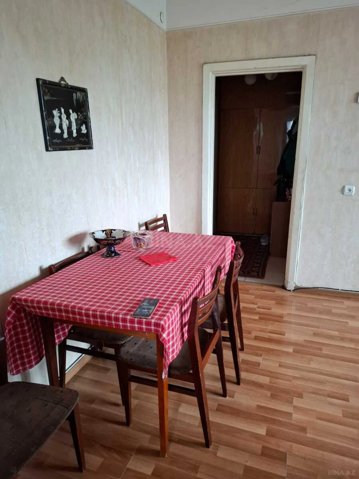 Satılır 2 otaqlı mənzil 55 m²