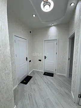 Satılır 4 otaqlı mənzil 120 m²