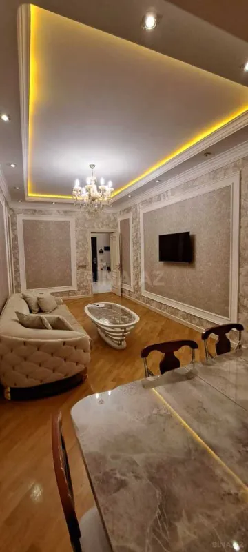Kirayə verilir 2 otaqlı mənzil 68 m²