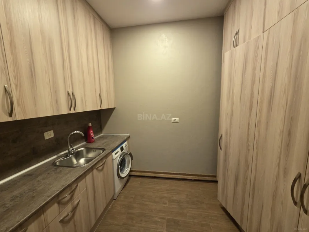 Kirayə verilir 7 otaqlı mənzil 400 m²