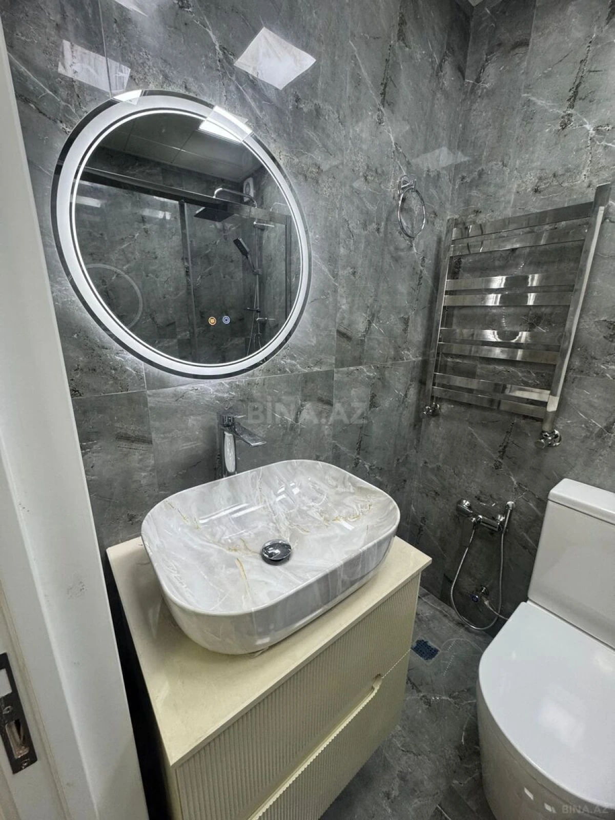 Satılır 2 otaqlı mənzil 50 m²