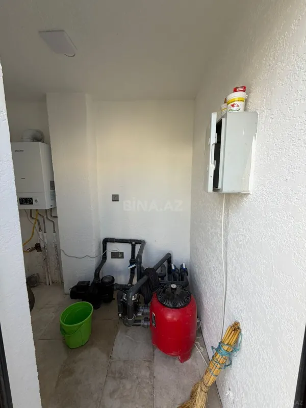 Satılır 3 otaqlı həyət evi 140 m²