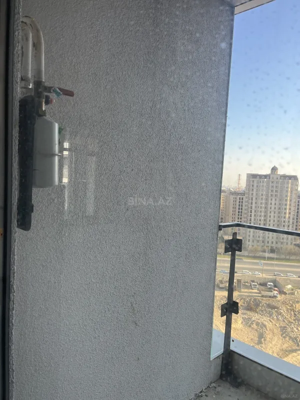 Satılır 3 otaqlı mənzil 126 m²