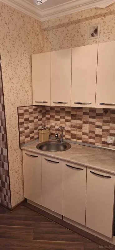 Kirayə verilir 2 otaqlı mənzil 55 m²