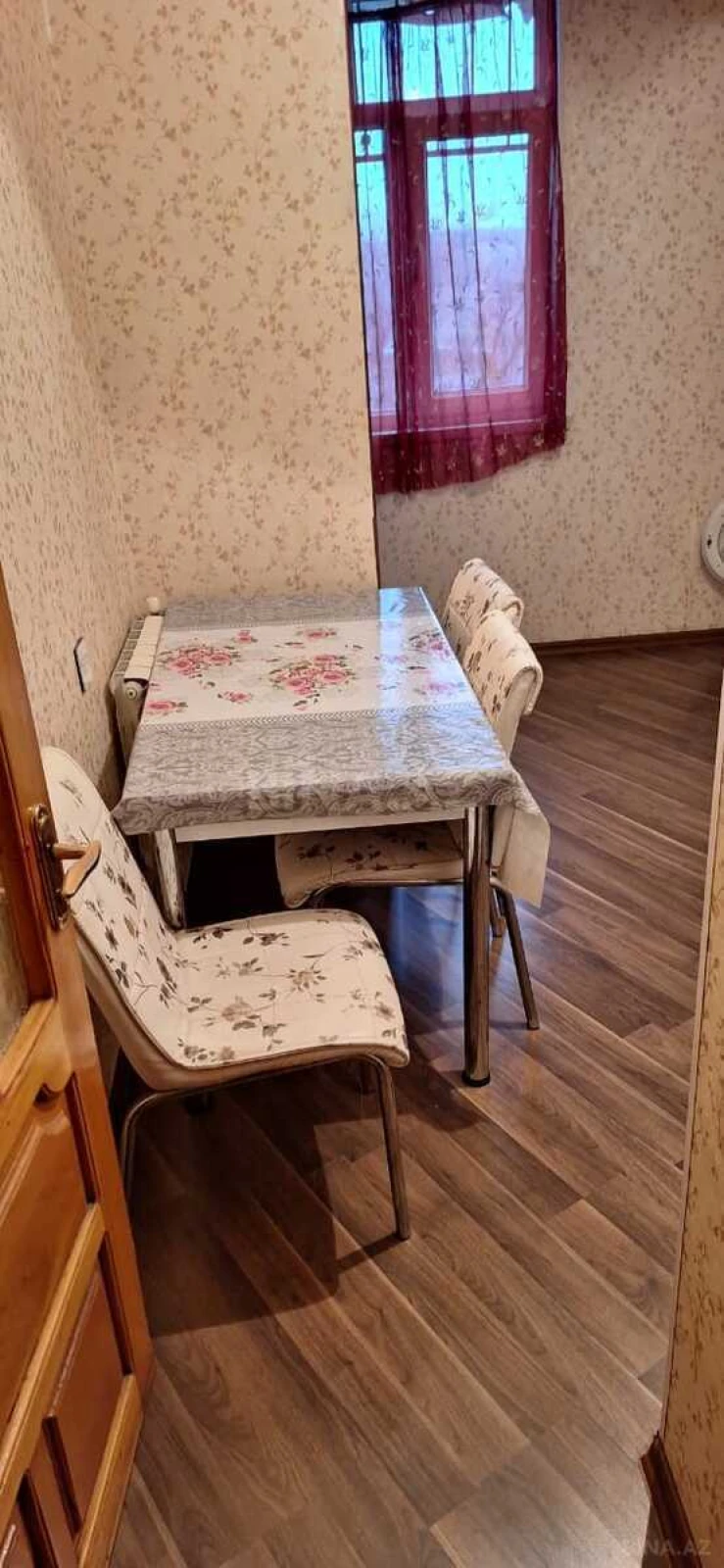 Kirayə verilir 2 otaqlı mənzil 55 m²