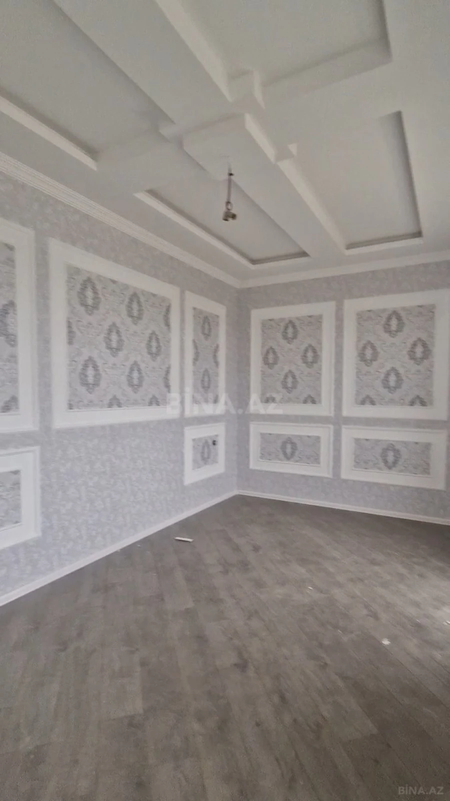 Satılır 6 otaqlı həyət evi 130 m²