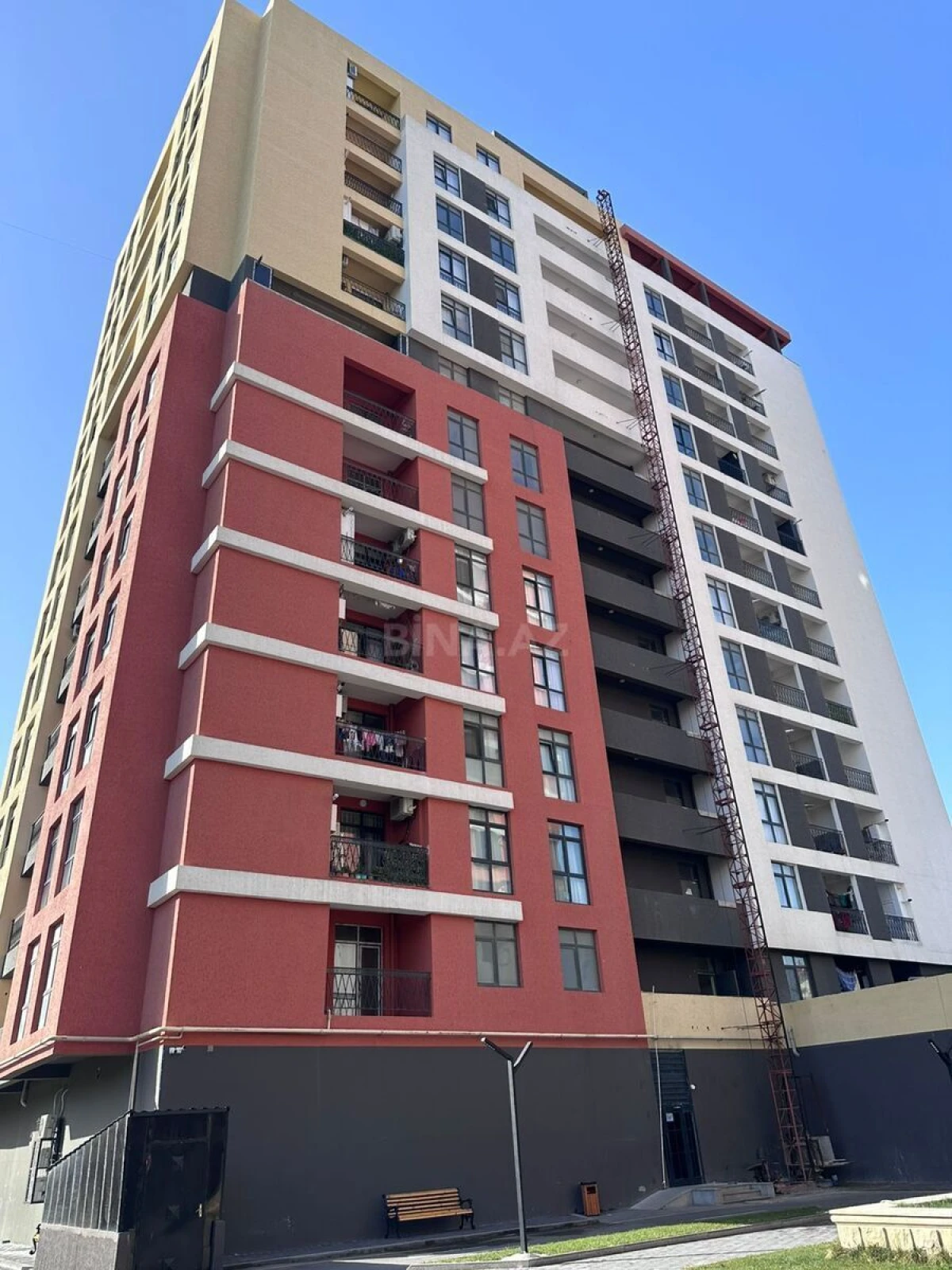 Kirayə verilir 3 otaqlı mənzil 115 m²