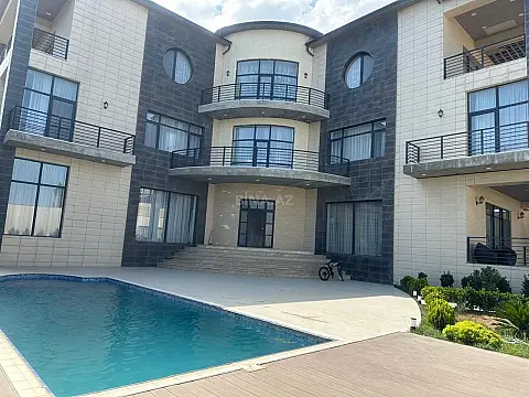 Kirayə verilir 7 otaqlı həyət evi 1200 m²