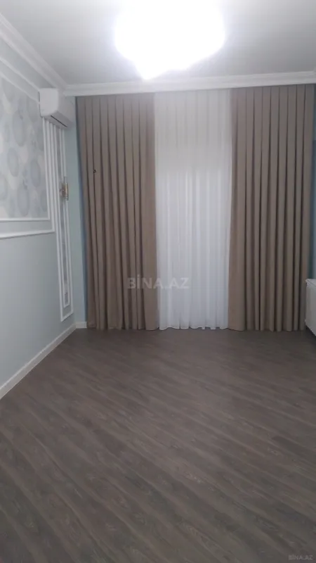 Satılır 3 otaqlı mənzil 113.4 m²