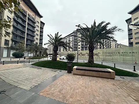 Satılır 3 otaqlı mənzil 136 m²