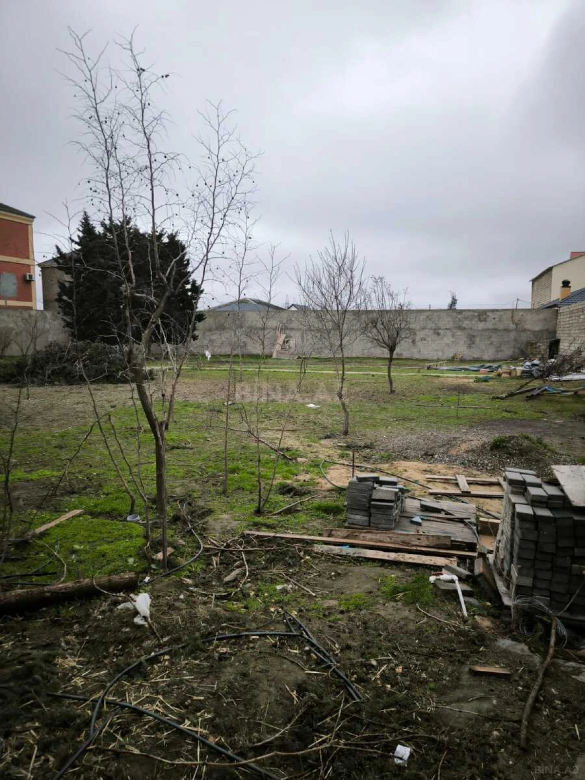 Satılır torpaq sahəsi 15 m²