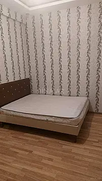 Kirayə verilir 2 otaqlı mənzil 77 m²