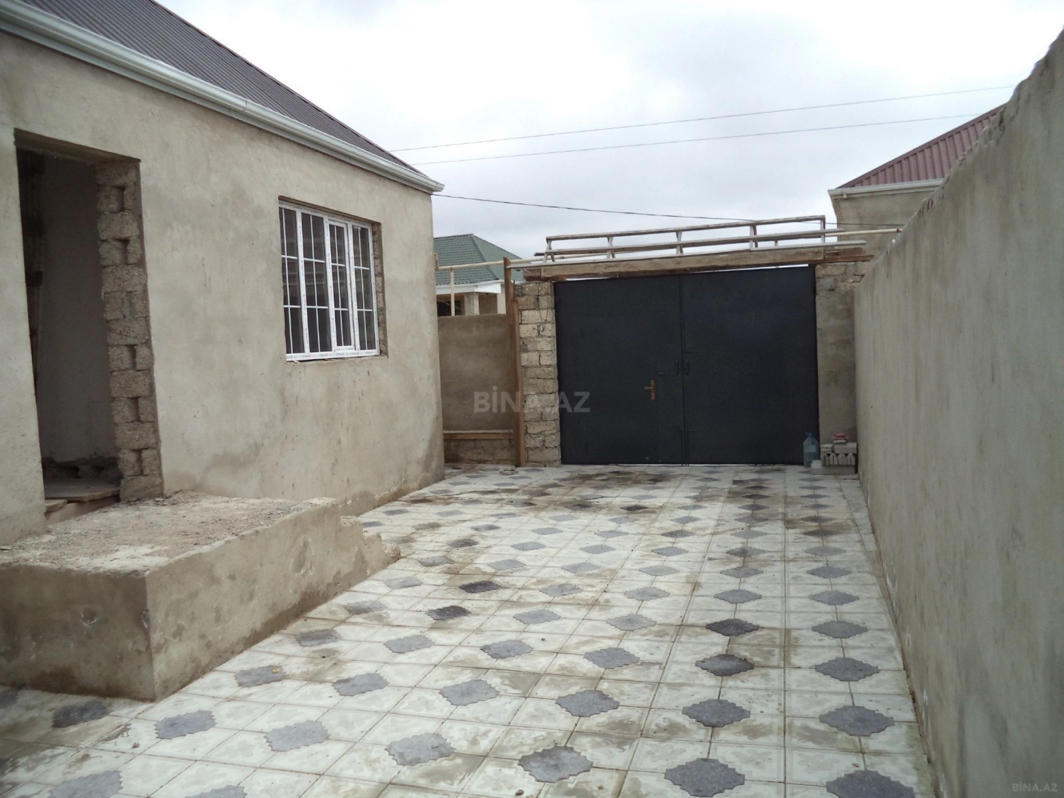 Satılır 3 otaqlı həyət evi 105 m²