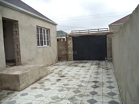 Satılır 3 otaqlı həyət evi 105 m²