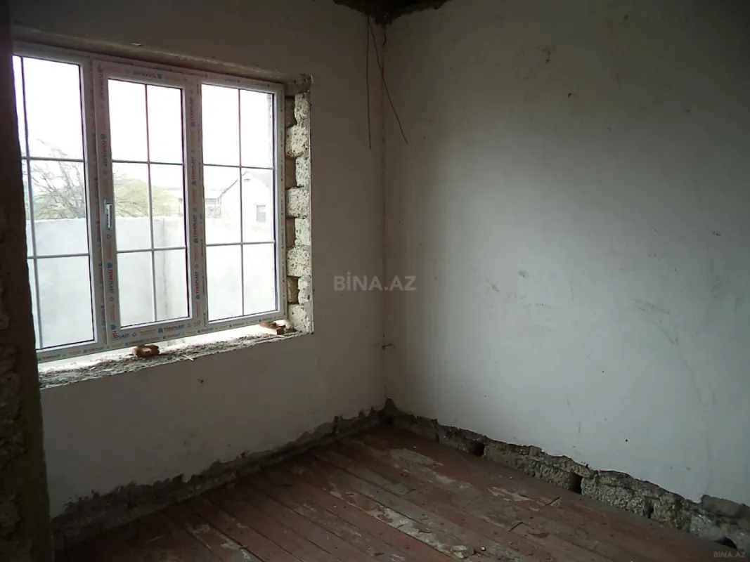 Satılır 3 otaqlı həyət evi 105 m²