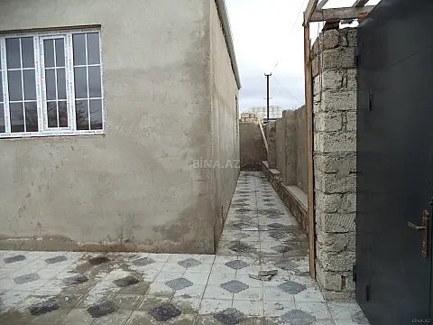 Satılır 3 otaqlı həyət evi 105 m²