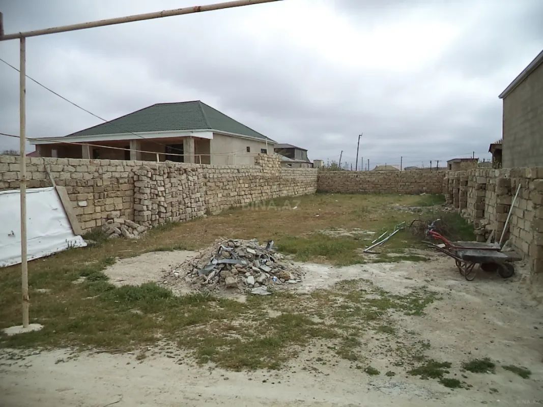 Satılır 3 otaqlı həyət evi 105 m²