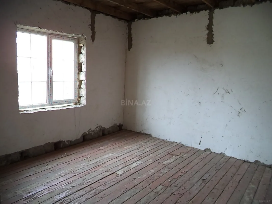 Satılır 3 otaqlı həyət evi 105 m²