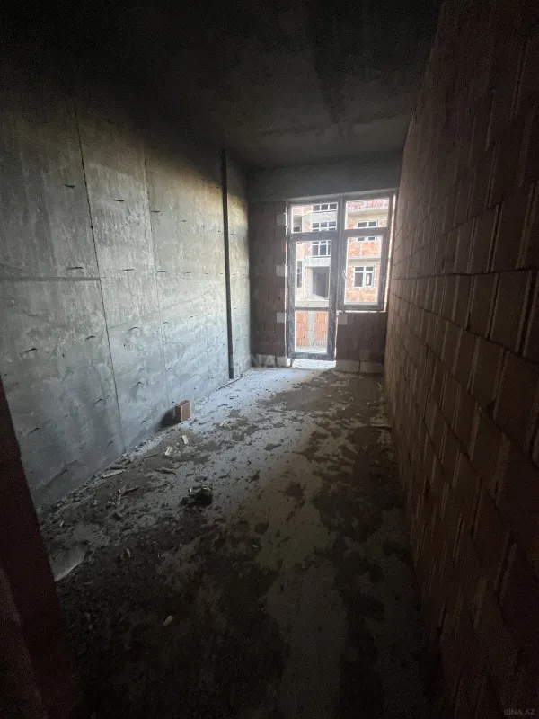 Satılır 2 otaqlı mənzil 78 m²