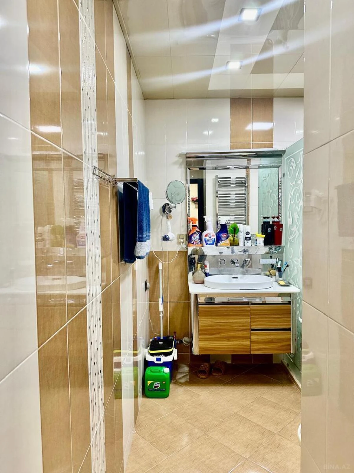 Satılır 4 otaqlı mənzil 220 m²