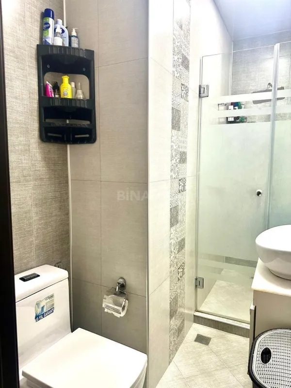 Satılır 4 otaqlı mənzil 220 m²