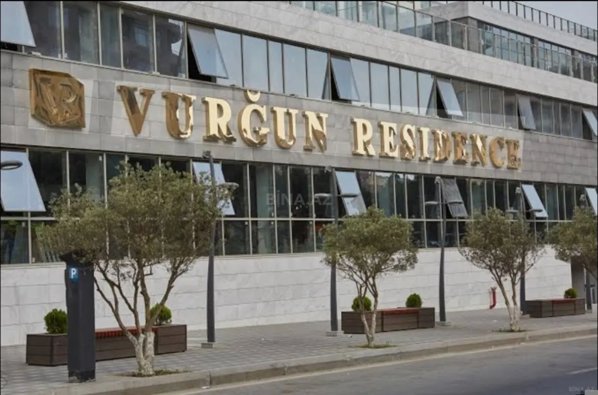 Satılır 3 otaqlı mənzil 111 m²