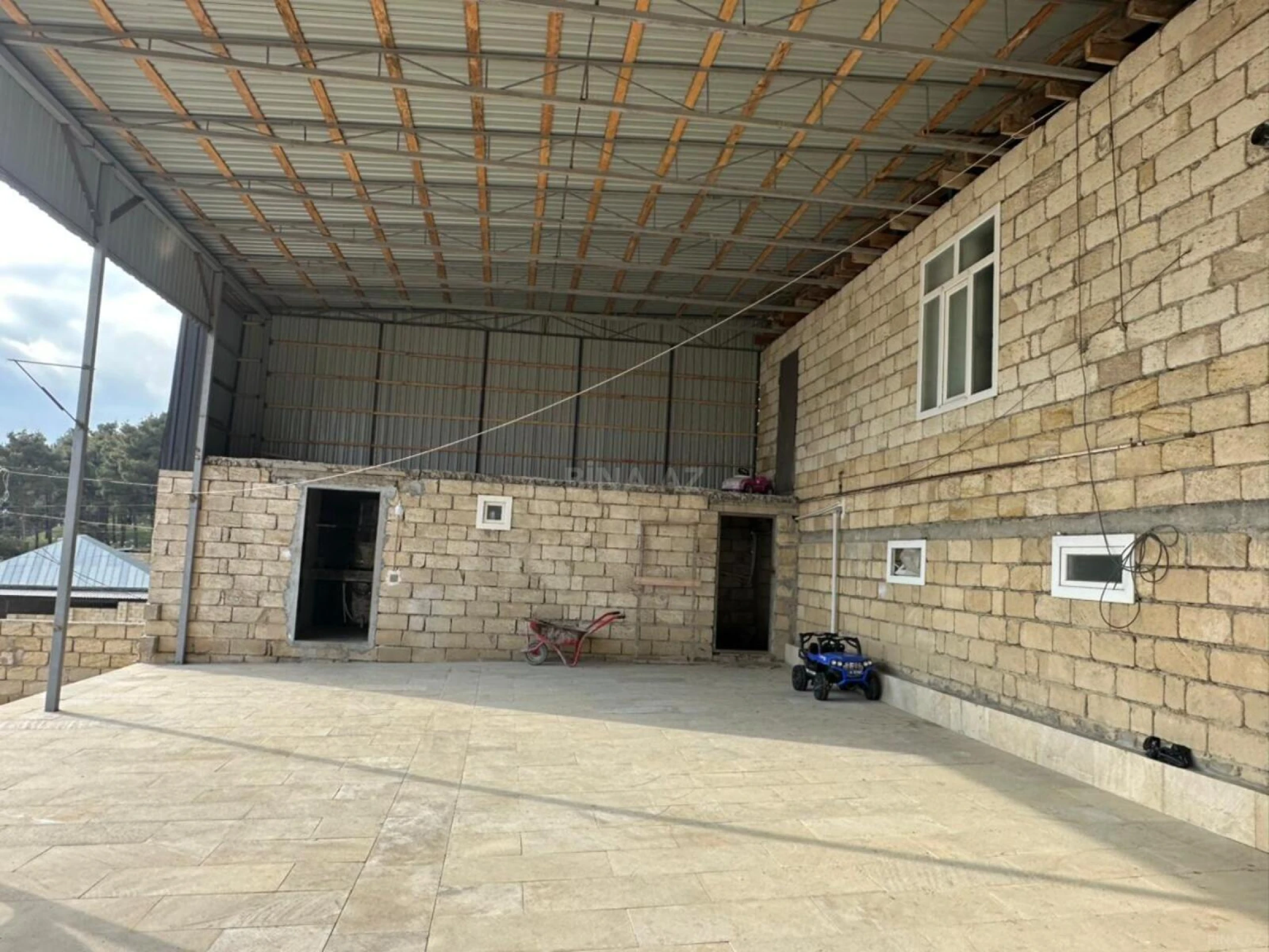 Satılır 4 otaqlı həyət evi 126 m²
