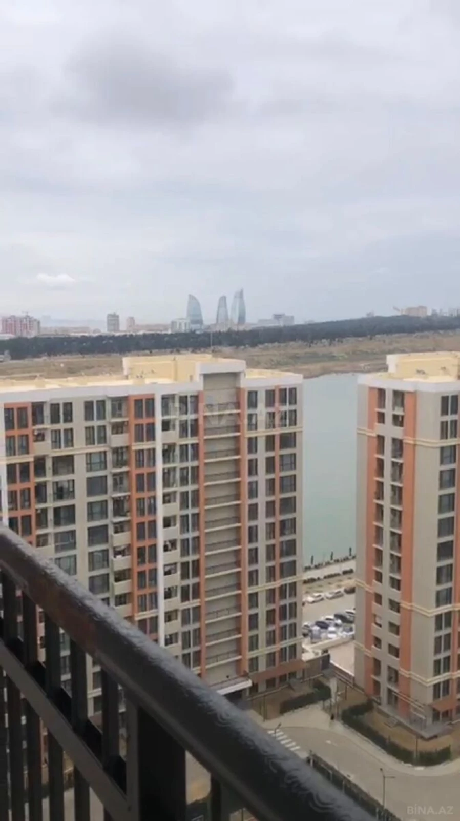 Kirayə verilir 2 otaqlı mənzil 75 m²