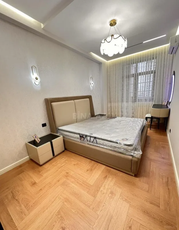 Satılır 2 otaqlı mənzil 64 m²