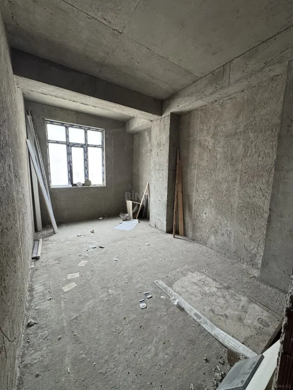 Satılır 3 otaqlı mənzil 104 m²