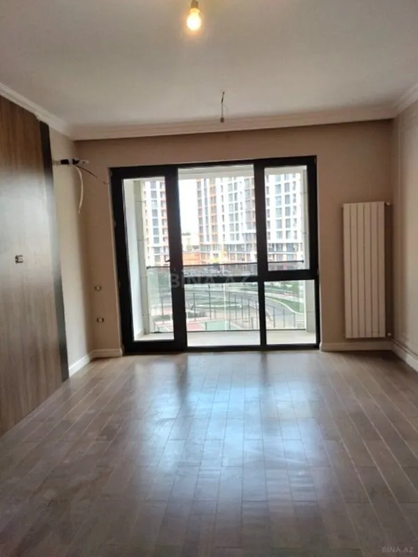 Satılır 2 otaqlı mənzil 56 m²